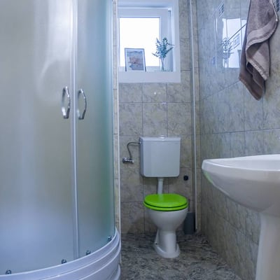 Long-term rental of a cozy 2-room apartment, 60 m², Vračar district, Belgrade, Serbia